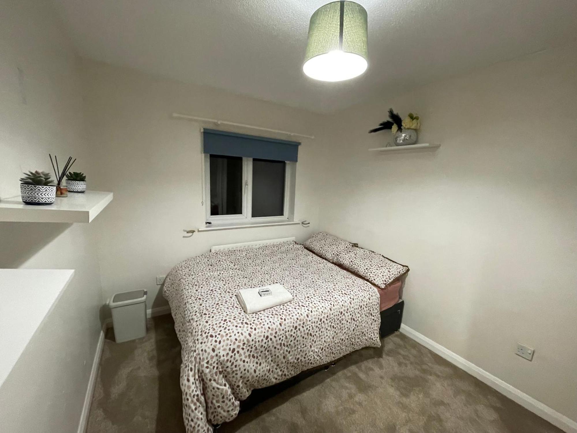 Double Room In A Cul De Sac Area Веллингборо Экстерьер фото